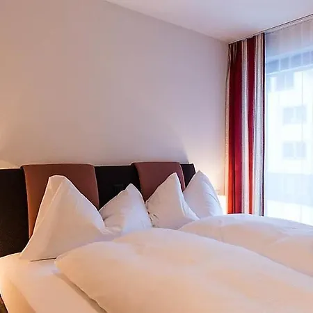 Sleeps 6 Wifi شقة انغلبرغ